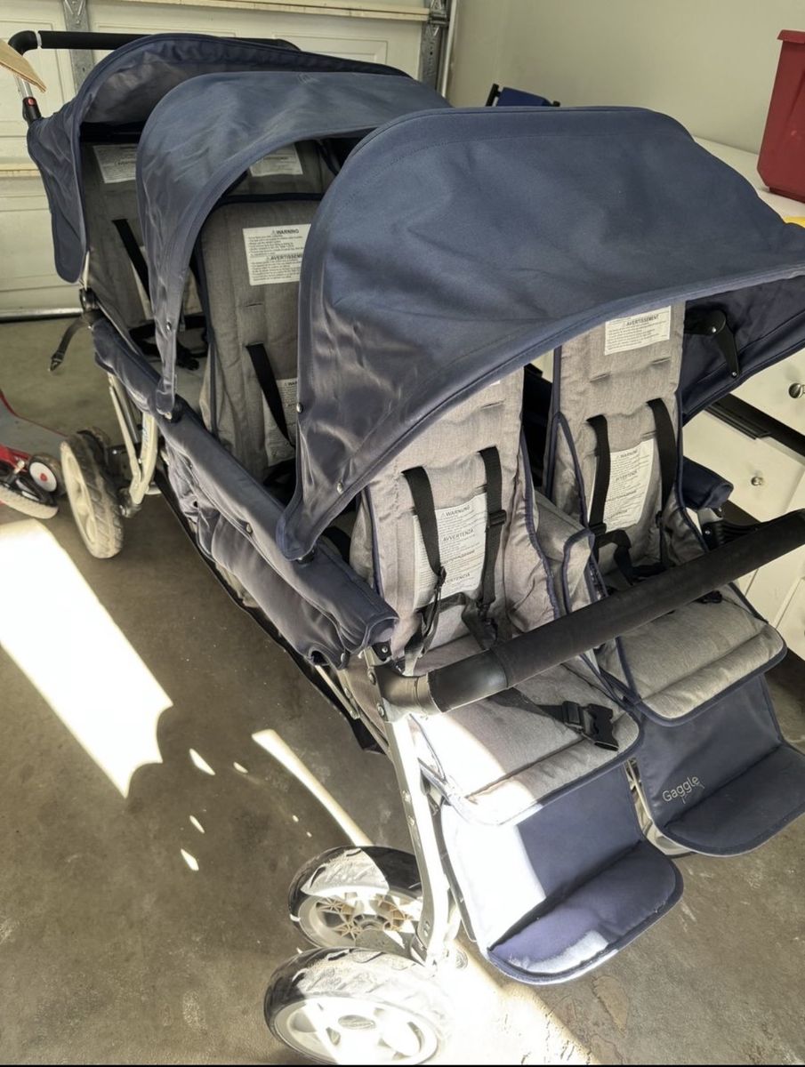 Large Family/daycare Stroller