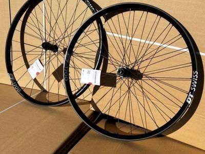 DT Swiss HX1700 Mullet Wheels Shimano Microspline