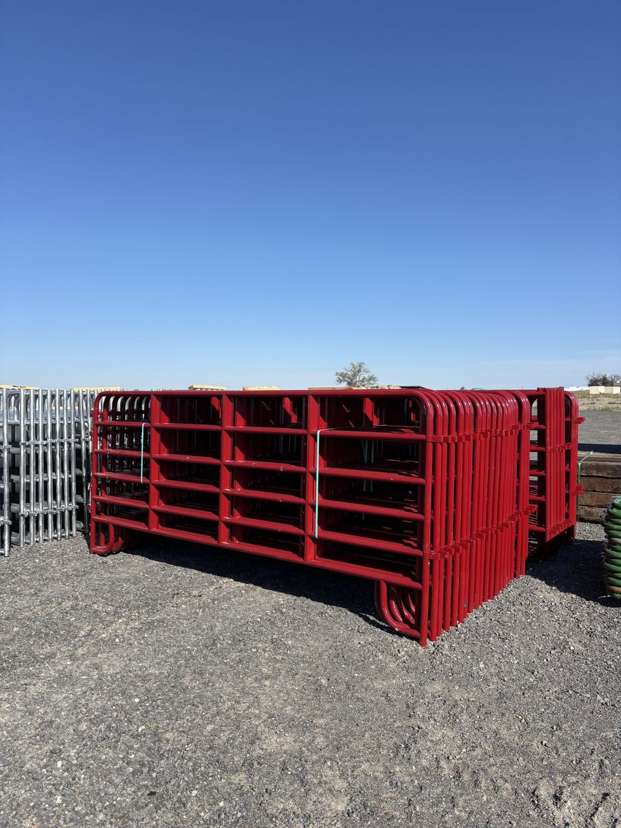 5' tall x 12' long red medium duty 18 gauge panels