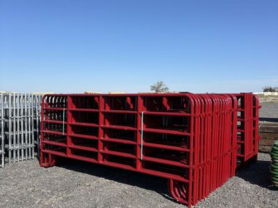 5' tall x 12' long red medium duty 18 gauge panels