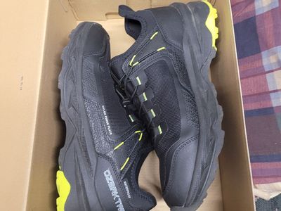 Ozark Trail Men's Rock Plate Waterproof Hiking Shoes - Black/Yellow, Size 11