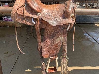 Saddles Etc
