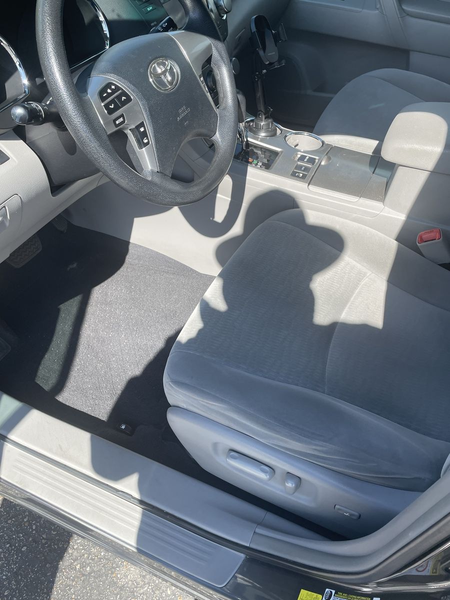Main image 13