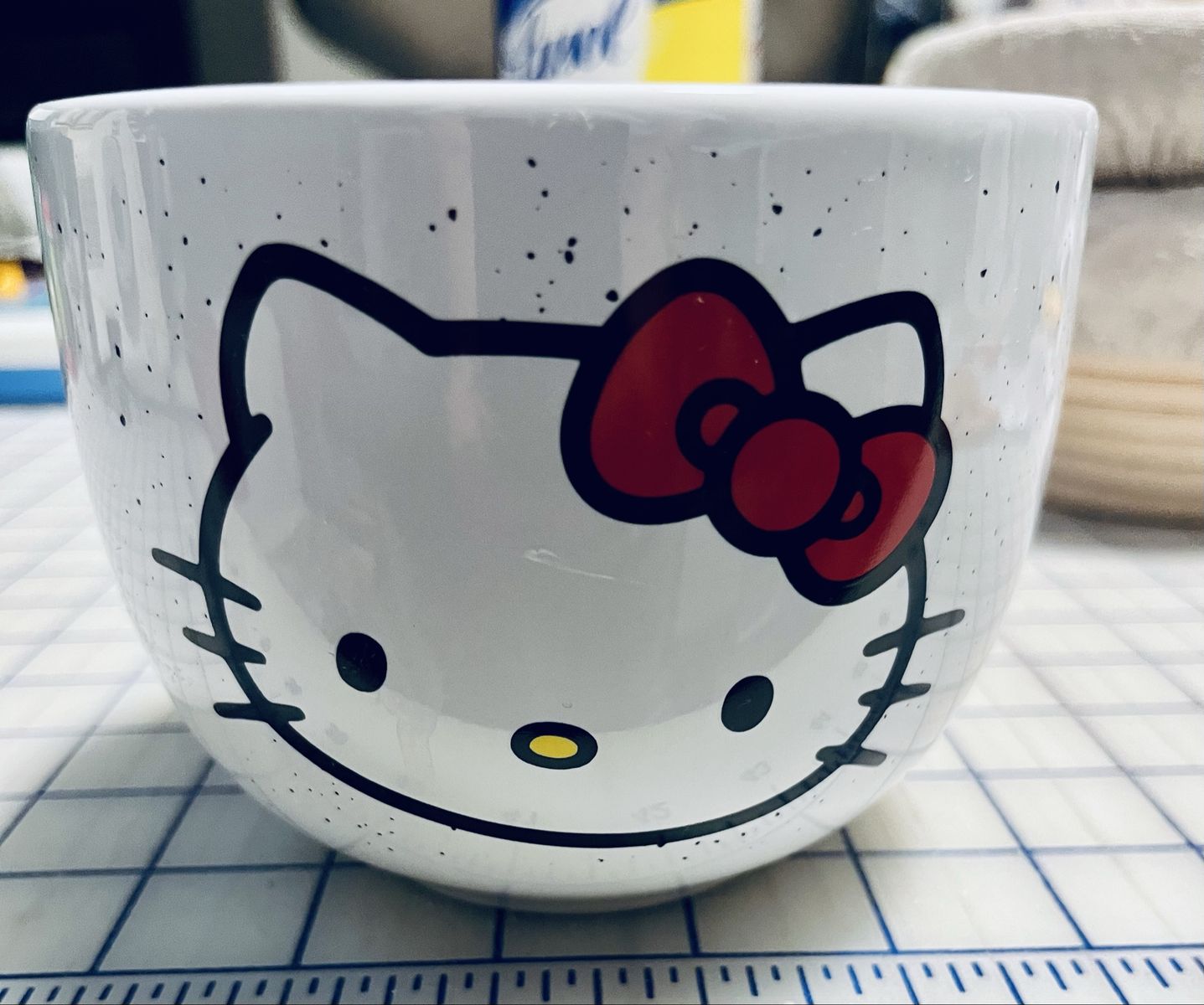 Hello Kitty Ceramic Ramen or Yarn Bowl 