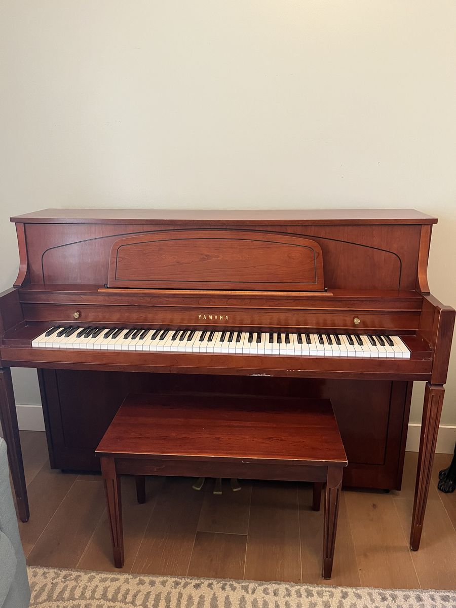 Yamaha piano