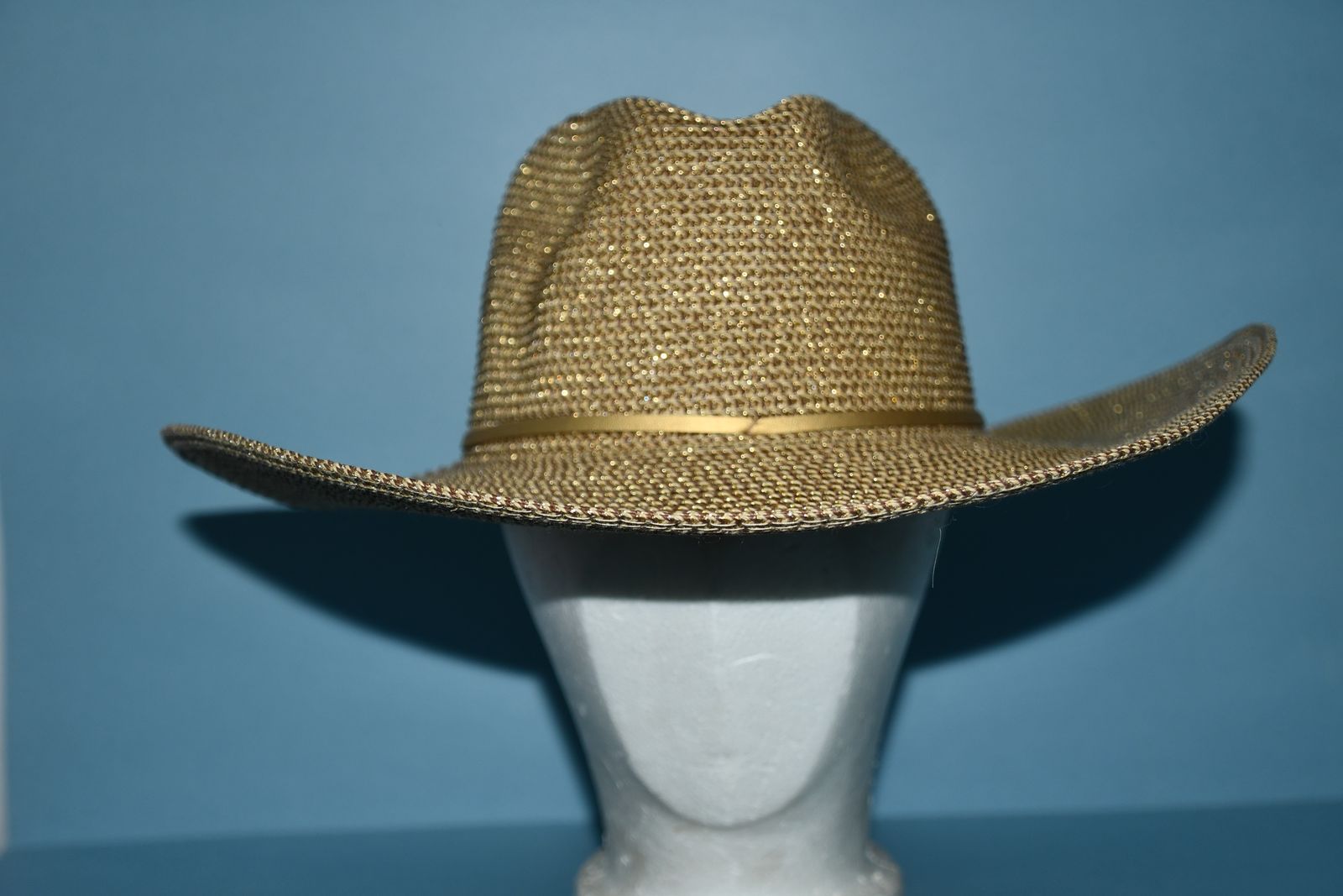 NWT WESTERN SUN HAT ~ ADJUSTABLE ~ UPF 50+ ~ BRIM LENGTH 4" ~ A LITTLE SPARKLE ~ CUTE!