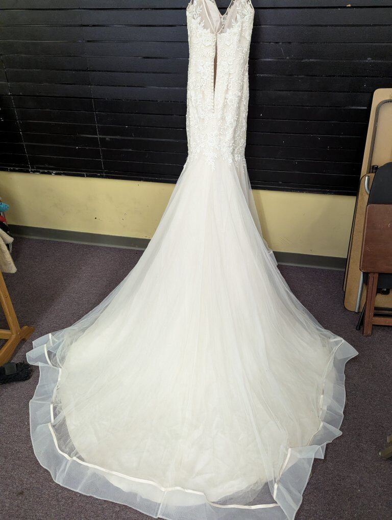 Maggie Sottero Lace Sweetheart Wedding Dress Sz 6