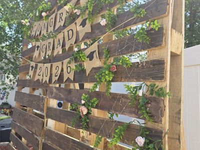 rustic pallet backdrop