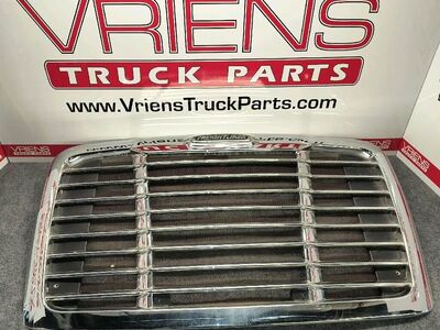2016 Freightliner Cascadia Hood Mounted Grille, Part # A17-19112-016