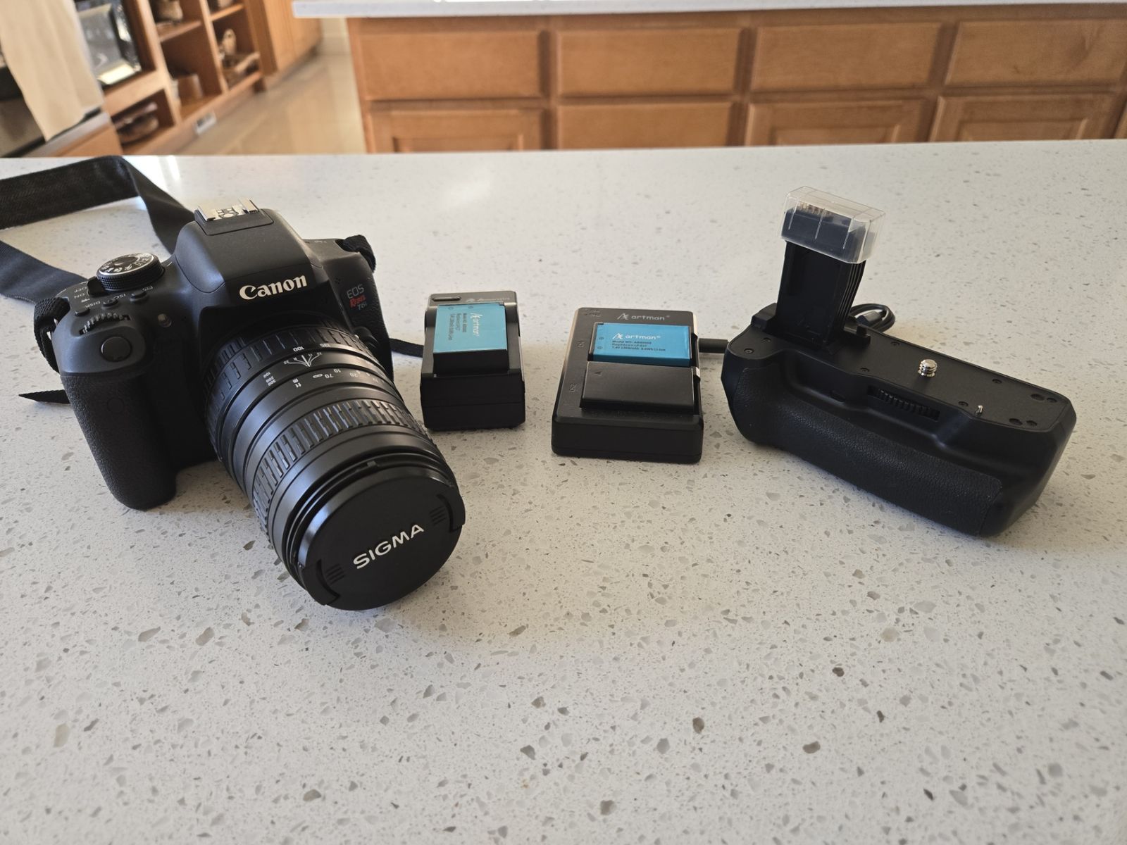 Canon Rebel T6i plus extras