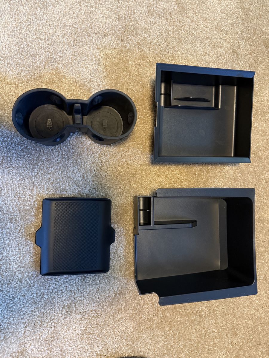 Tesla Model 3 all weather floor mat set and center console set