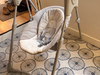 Graco baby swing