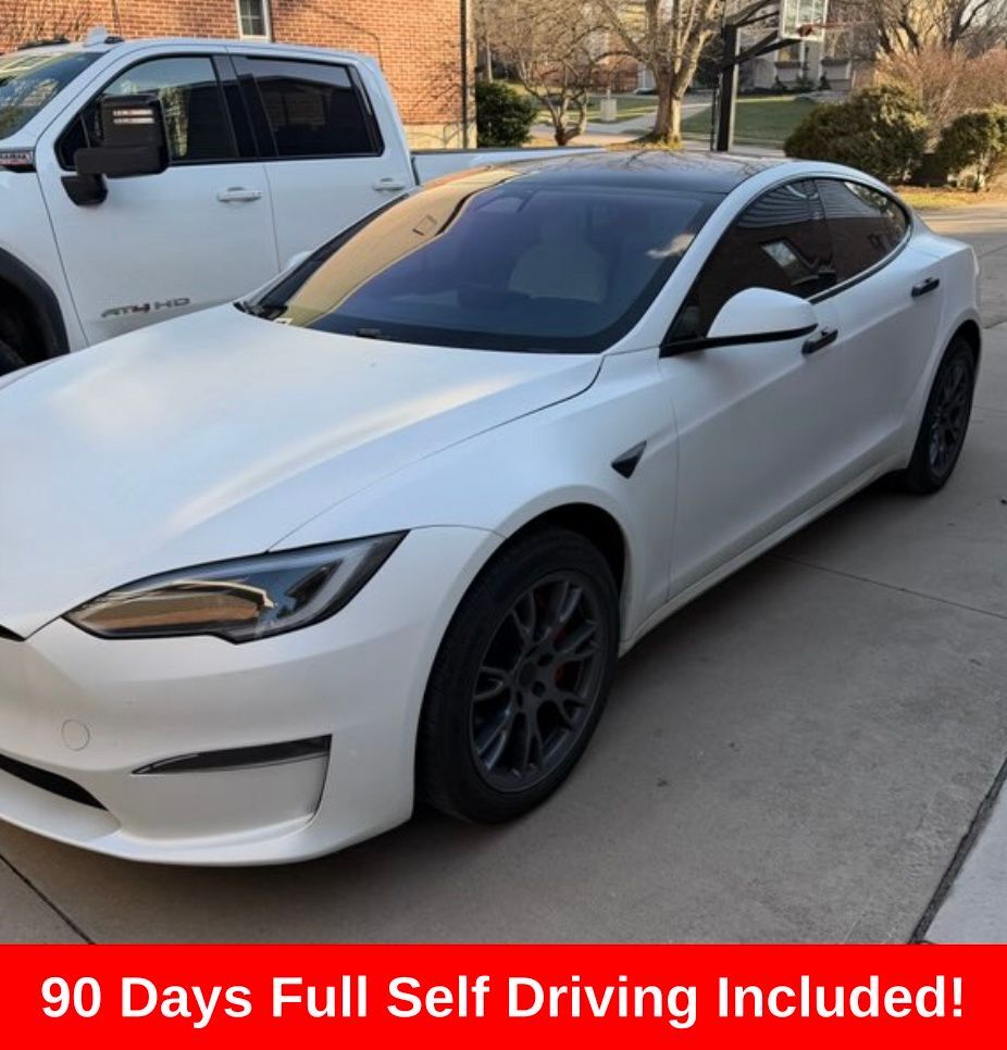 2023 Tesla Model S Plaid