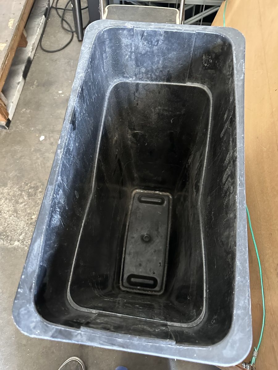 Main image 2