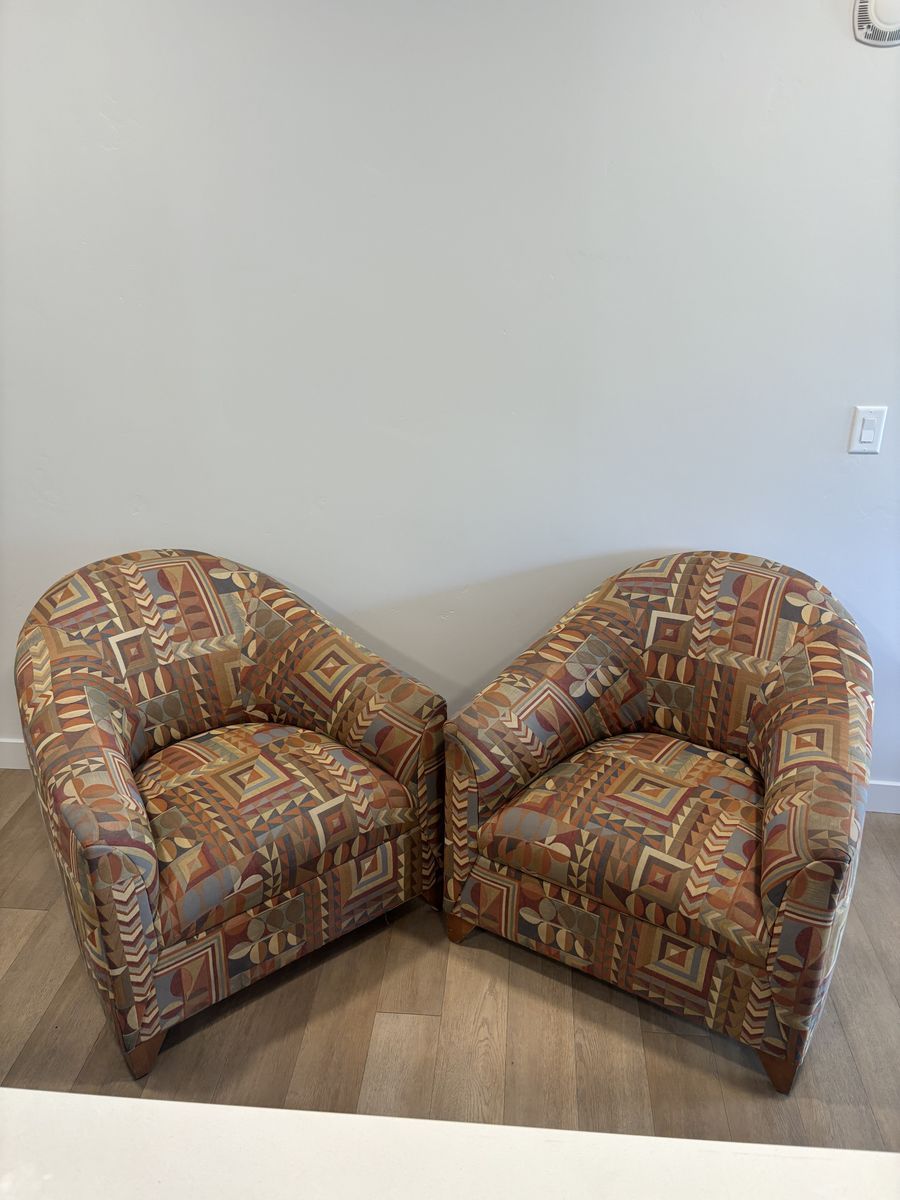 BEAUTIFUL pair of lounge chairs