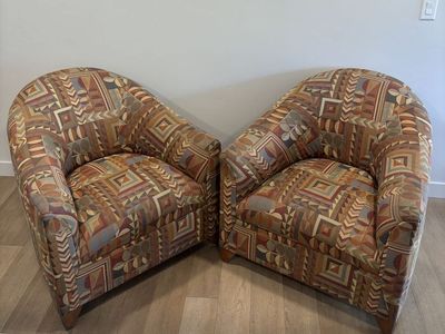 BEAUTIFUL pair of lounge chairs