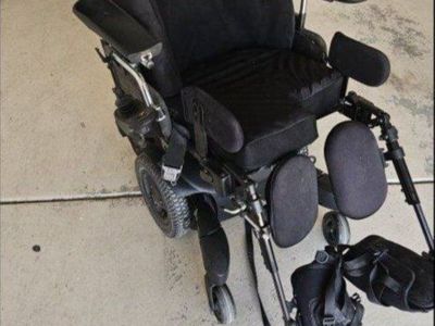 Electric Wheelchair