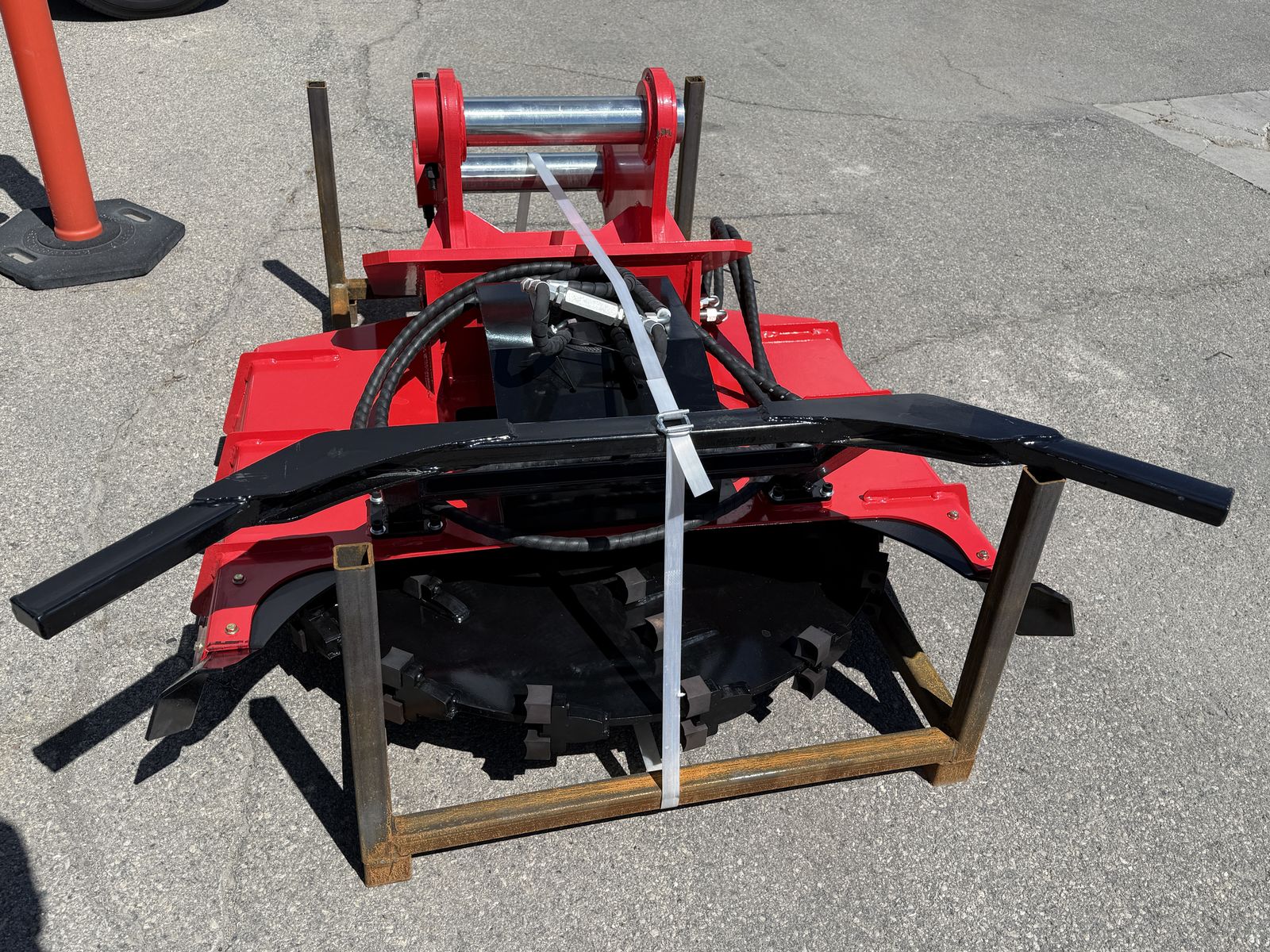 NEW 2026 Disc Mulcher Excavator Attachment Fits CAT 320 GIYI EDM320