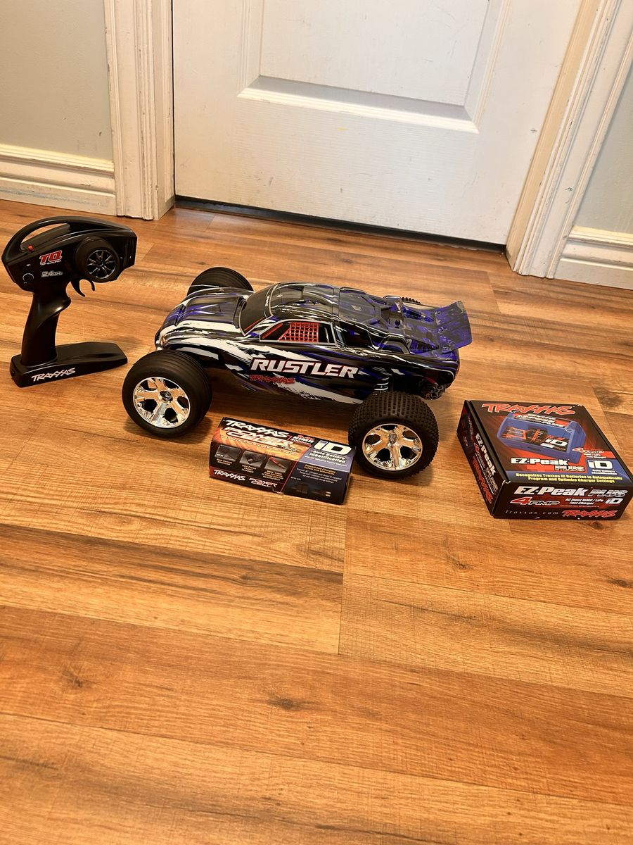 Traxxas Rustler XL-5 RC Stadium Truck with TQ 2.4GHz Radio, EZ-Peak ID Charger, & NiMH Battery