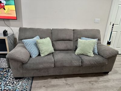 Gray sofa (90")