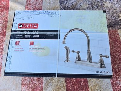 Delta Windemere 2-Handle Kitchen Faucet with Side Sprayer, Stainless Steel (21996LF-SS)