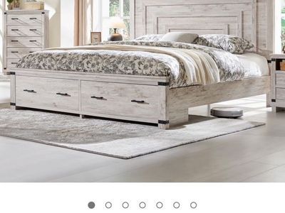 Queen bed