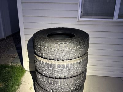 4 Goodyear Wrangler Ultra Terrain Tires