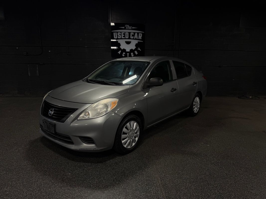 2014 Nissan Versa 1.6 S Plus