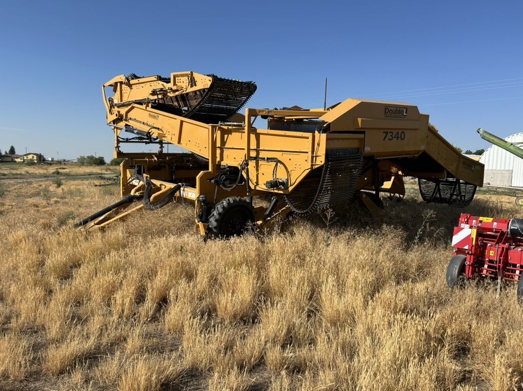 Double L Spud Harvester 7340