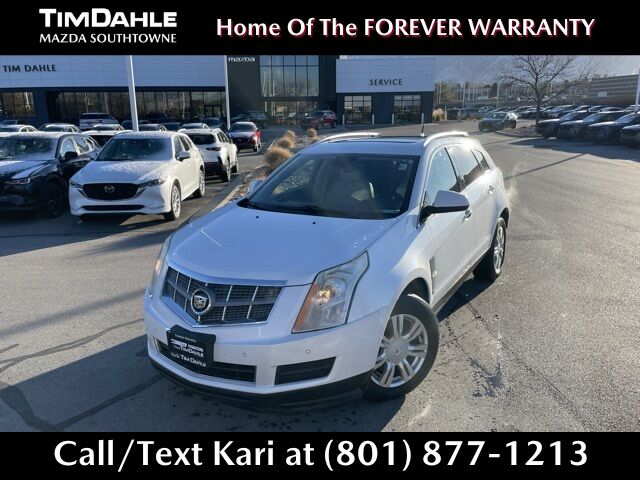 2010 CADILLAC SRX Luxury