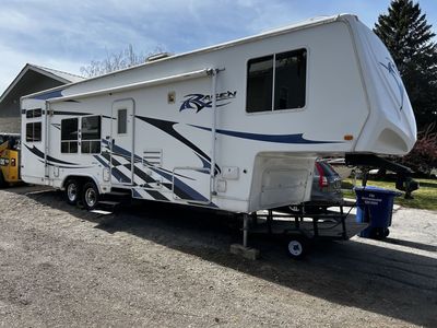 2007 Rage’n Falcon 34-05 Toy Hauler