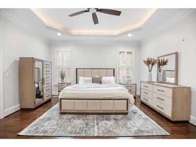 Rio Vista 2-Drawer Round Nightstand with Power & USB