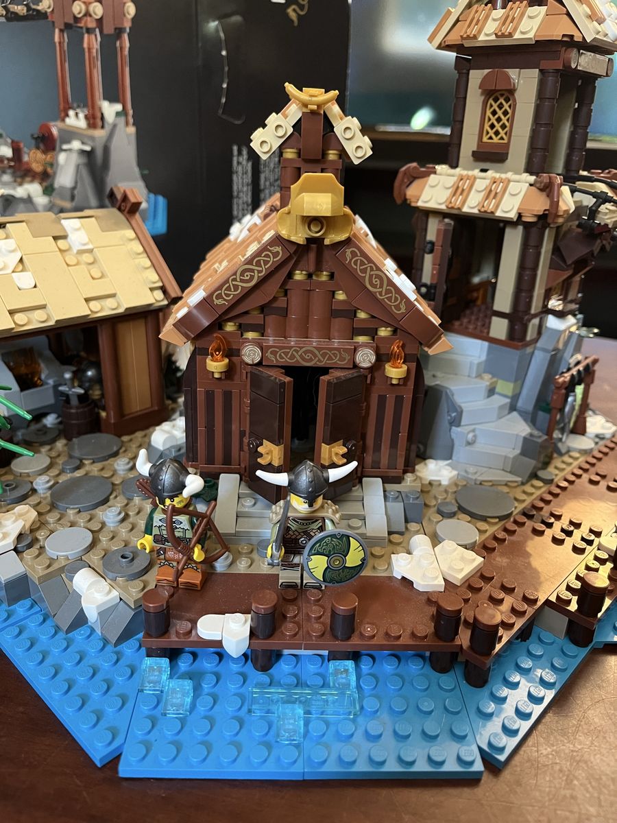 Main image 3