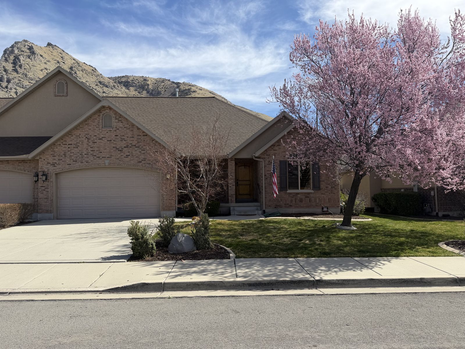 Move-In Ready Luxury Twin Home in 55+ Community - Springville, Utah