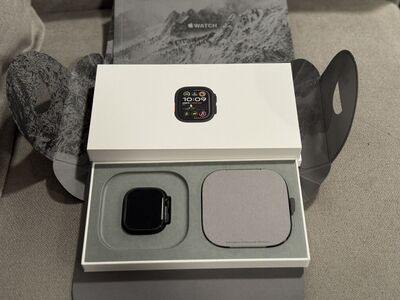 Apple Watch Ultra 2 – Black (GPS + Cellular) 49MM