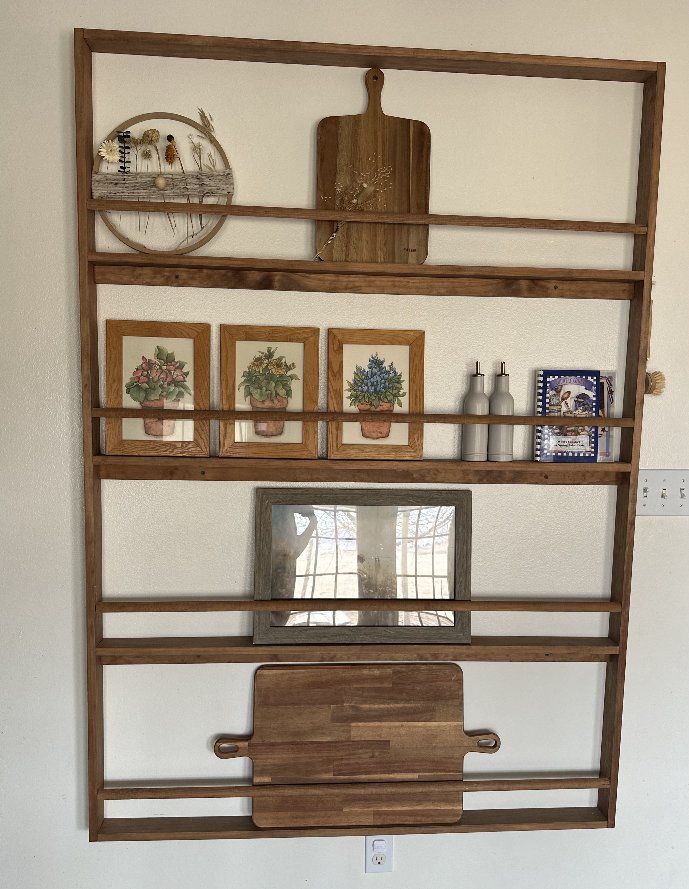 Farmhouse Dish Cutting Board Rack - Wooden Display