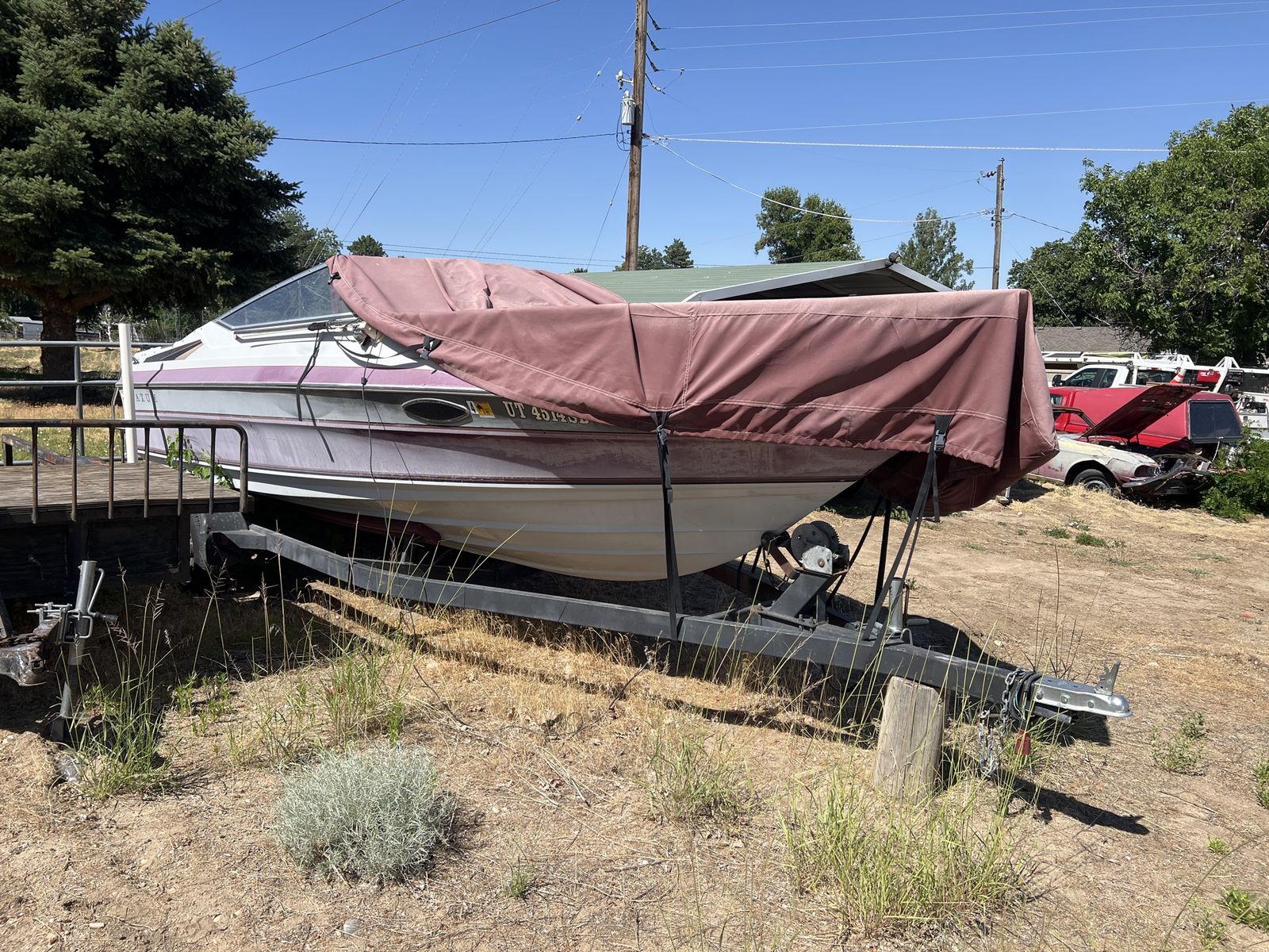 Maxum boat