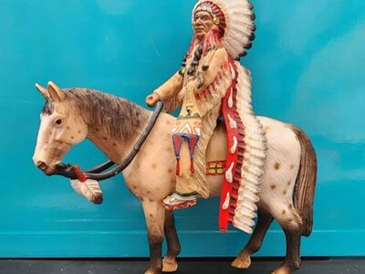 Retired Schleich 2005 Sioux Indian Chief