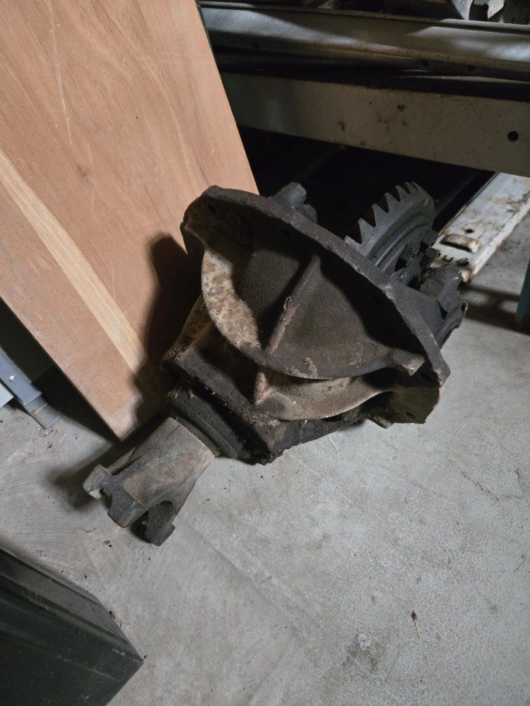 Ford  9 inch 28 spline rear differential