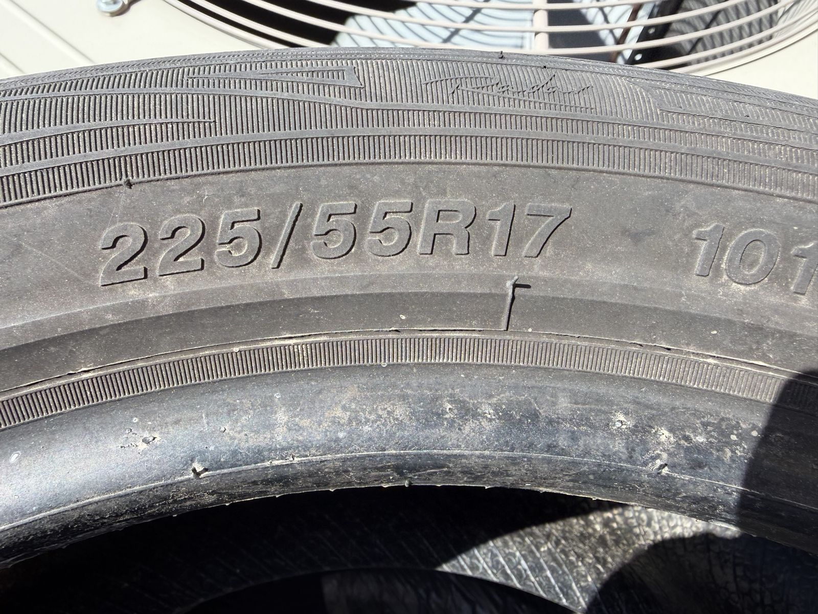 225/55r17 tires