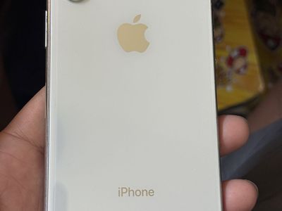 Apple iPhone XS - 64GB - Silver / White - Unlocked
