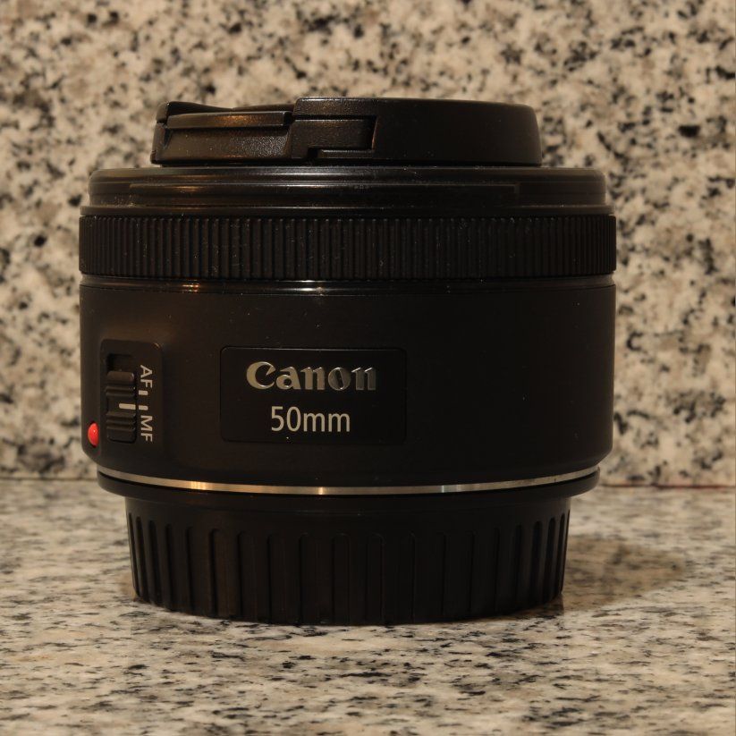 Canon EF 50mm 1.8 STM