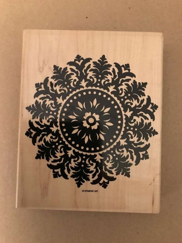 Main image 3