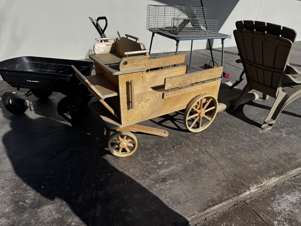 Solid Oak Horse Carraige