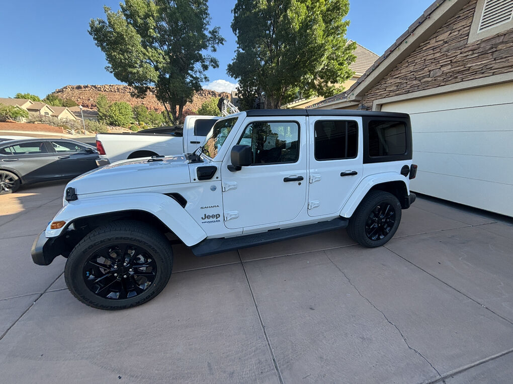 2022 Jeep Wrangler Unlimited Sahara 4xe
