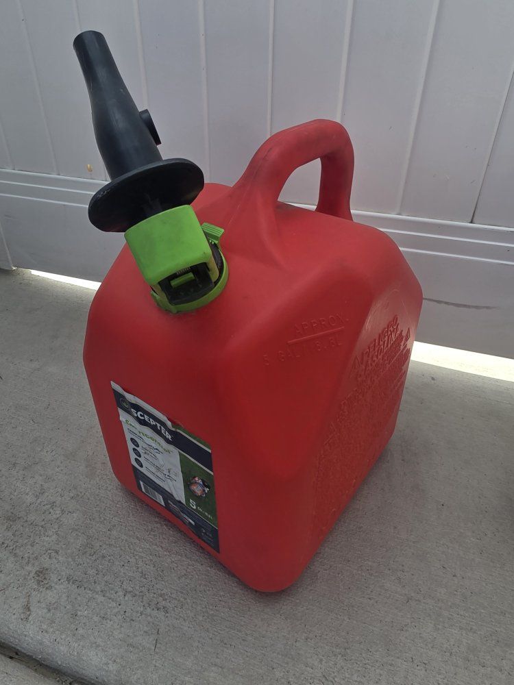 5 gallon gas can