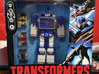 Transformers Studio Series 86 Soundwave