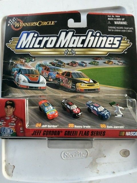 Micro Machines - Jeff Gordon Nascar Green Flag Series (unopened)