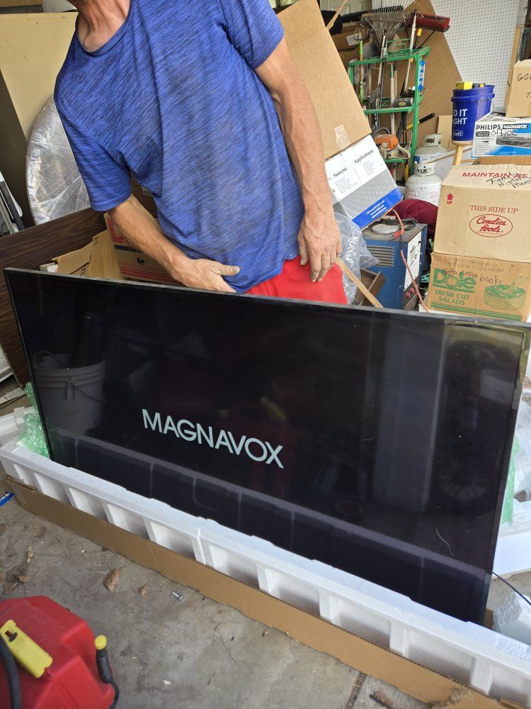 Magnavox 65MV378Y/F7 65" 4K UHD Smart LED TV with Wall Mount