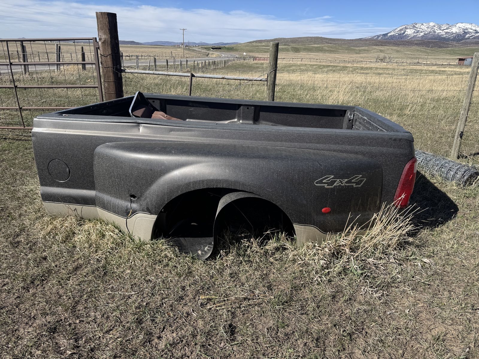 7.3 Powerstroke Dually Truckbed